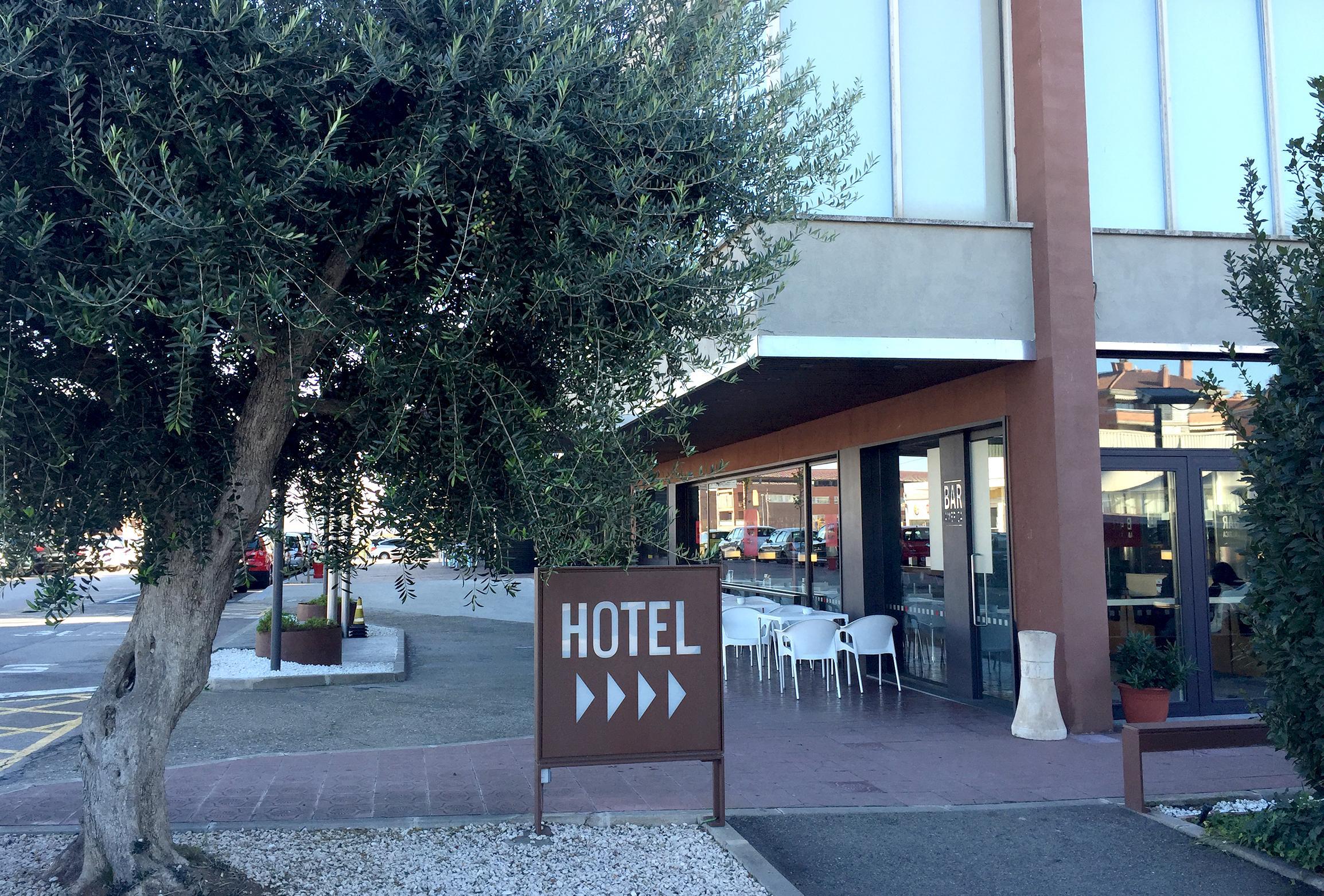 Hotel America Igualada Exterior foto